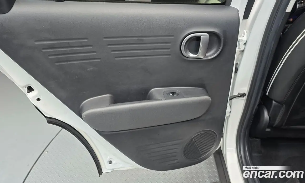 Hyundai Casper 2022 1.0 автомат (гидро), фото 15