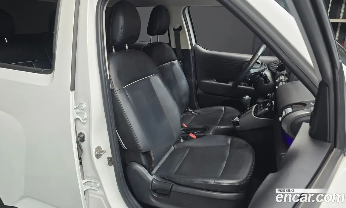 Hyundai Casper 2022 1.0 автомат (гидро), фото 16