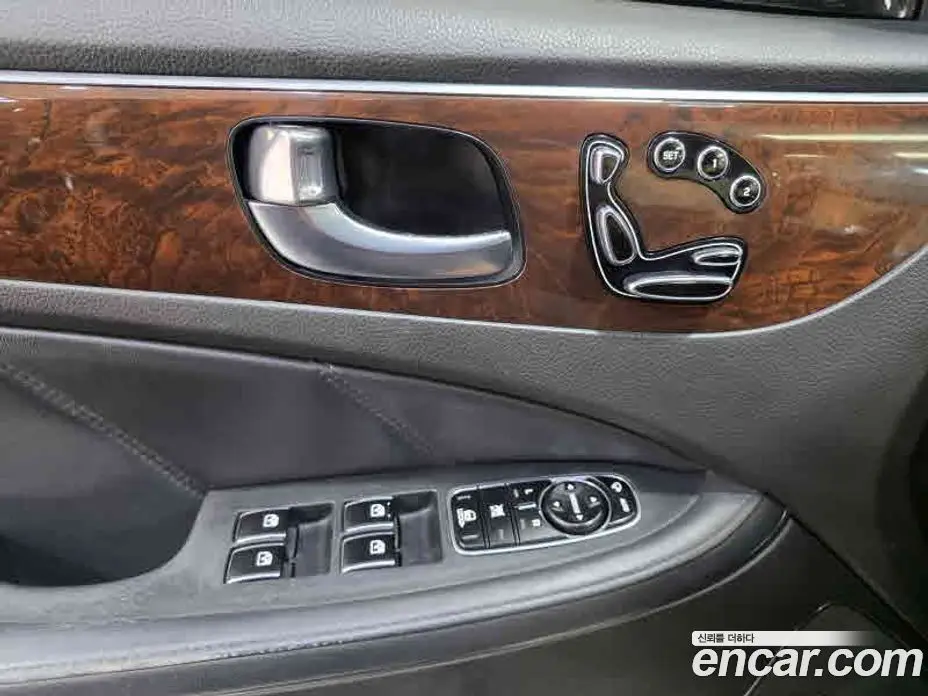 Hyundai Equus 2013 3.8 автомат (гидро), фото 12