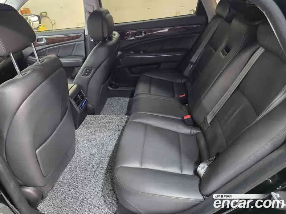 Hyundai Equus 2013 3.8 автомат (гидро), фото 20
