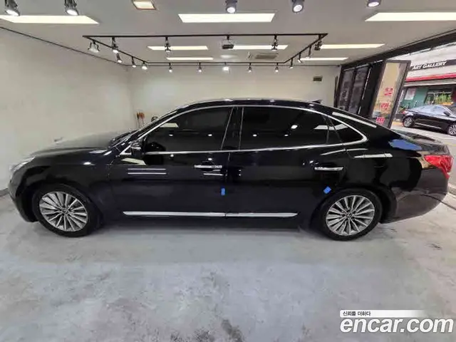 Hyundai Equus 2013 3.8 автомат (гидро), миниатюра 5