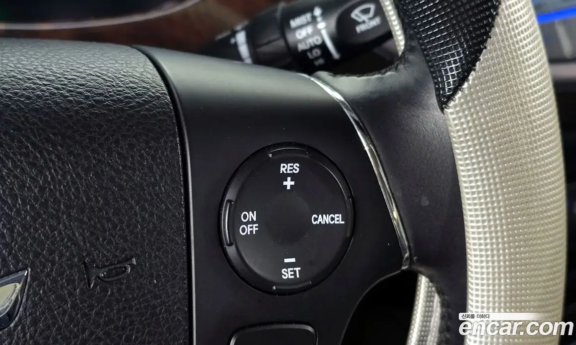 Hyundai Genesis 2011 3.3 автомат (гидро), фото 15
