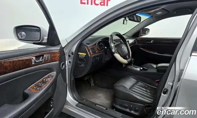 Hyundai Genesis 2011 3.3 автомат (гидро), миниатюра 10
