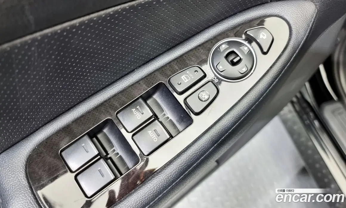 Hyundai Genesis 2013 3.3 автомат (гидро), фото 14