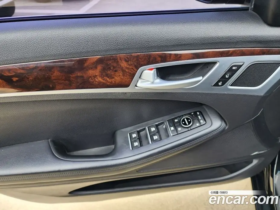 Hyundai Genesis 2014 3.3 автомат (гидро), фото 13