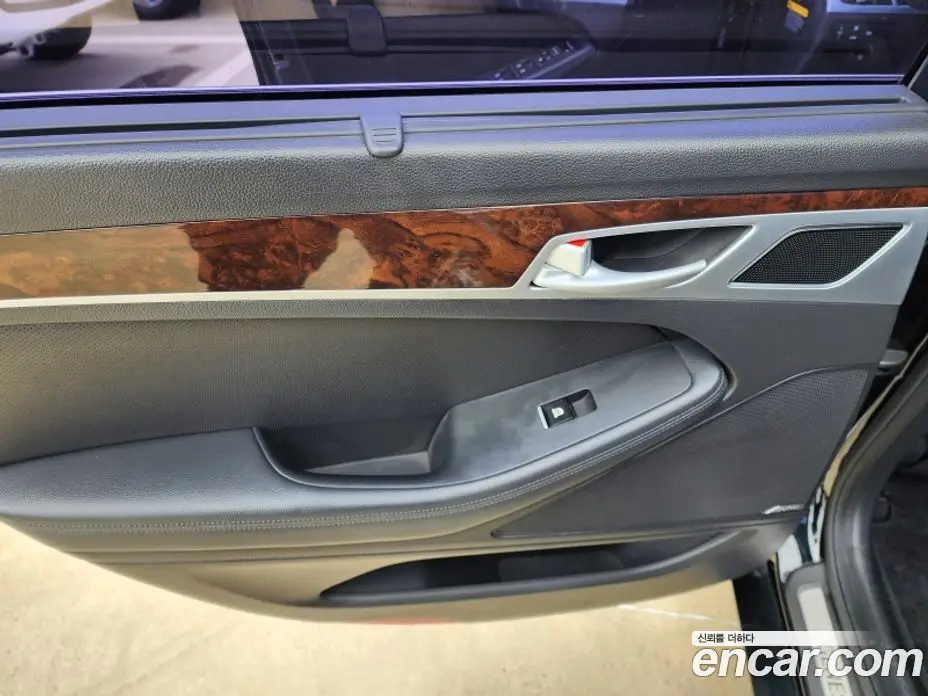 Hyundai Genesis 2014 3.3 автомат (гидро), фото 14
