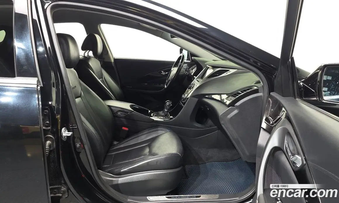 Hyundai Grandeur 2012 3.0 автомат (гидро), фото 17 Hyundai Grandeur 2012 3.0 автомат (гидро), фото 17