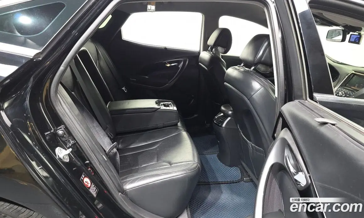 Hyundai Grandeur 2012 3.0 автомат (гидро), фото 18 Hyundai Grandeur 2012 3.0 автомат (гидро), фото 18
