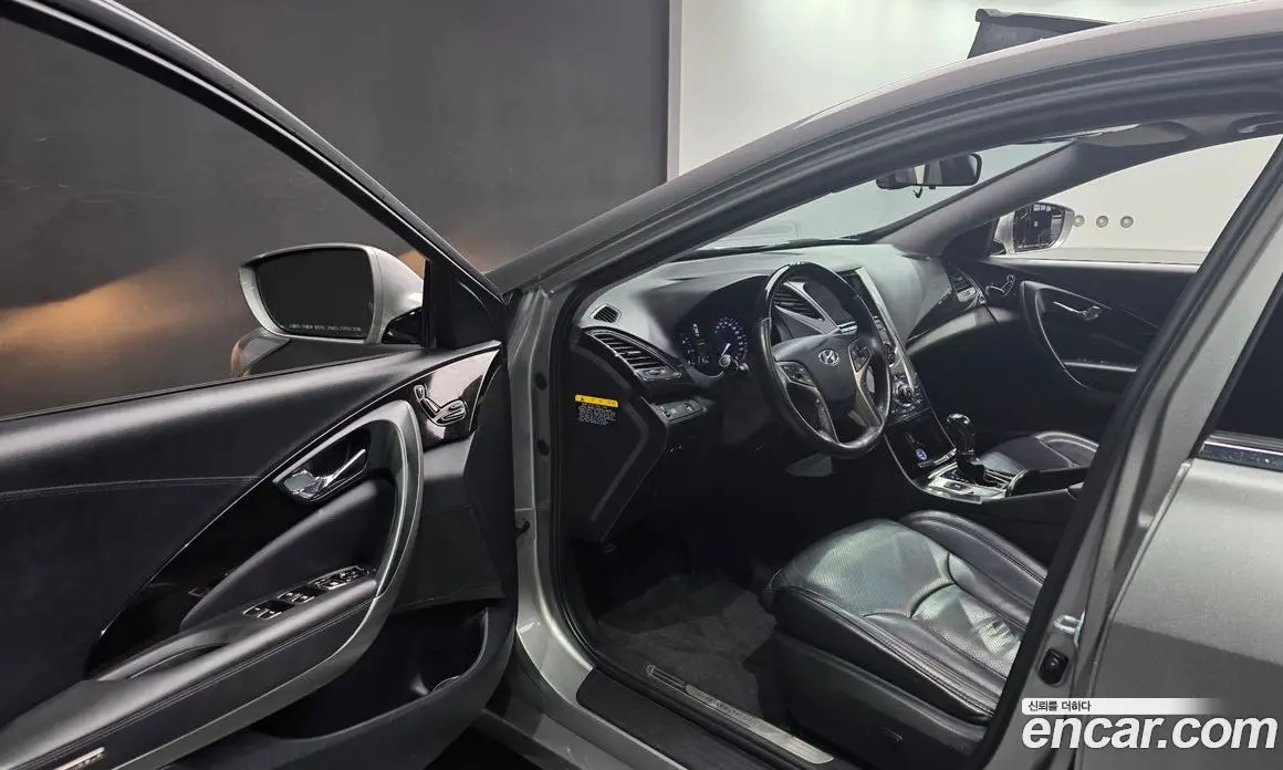 Hyundai Grandeur 2014 3.0 автомат (гидро), фото 13 Hyundai Grandeur 2014 3.0 автомат (гидро), фото 13