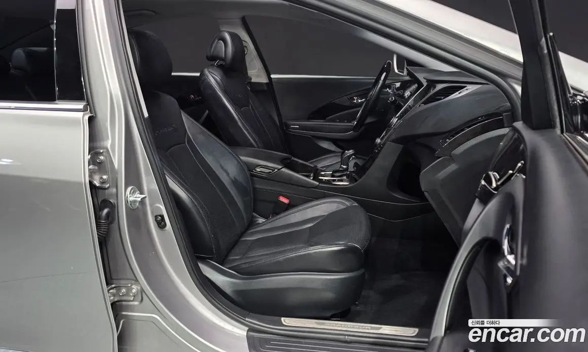 Hyundai Grandeur 2014 3.0 автомат (гидро), фото 16 Hyundai Grandeur 2014 3.0 автомат (гидро), фото 16