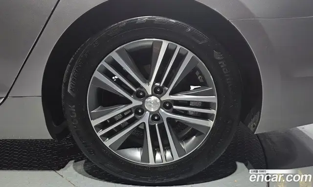 Hyundai Grandeur 2014 3.0 автомат (гидро), миниатюра 7 Hyundai Grandeur 2014 3.0 автомат (гидро), миниатюра 7