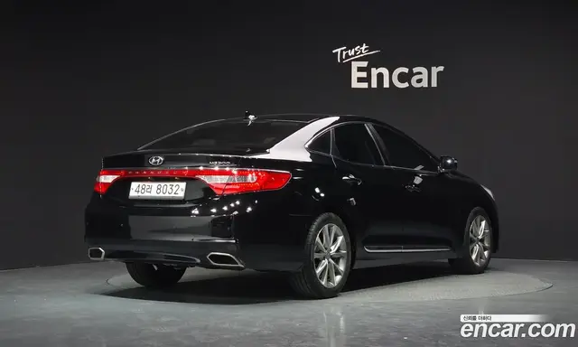 Hyundai Grandeur 2015 3.0 автомат (гидро), миниатюра 2