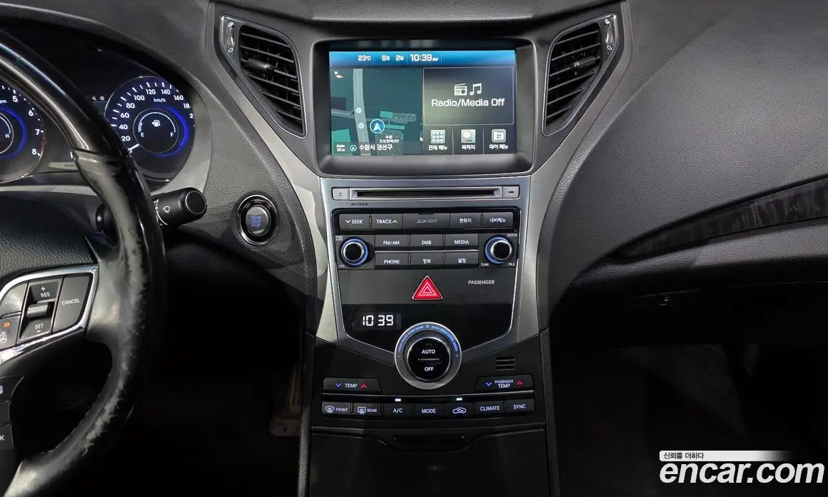 Hyundai Grandeur 2015 3.0 автомат (гидро), фото 14