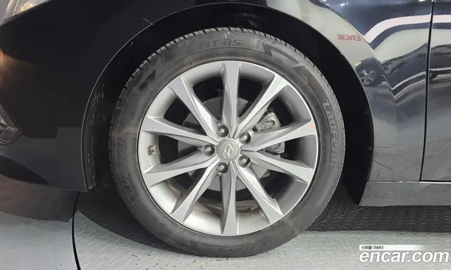 Hyundai Grandeur 2015 3.0 автомат (гидро), миниатюра 5