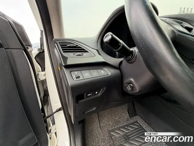 Hyundai Grandeur 2015 3.0 автомат (гидро), миниатюра 11