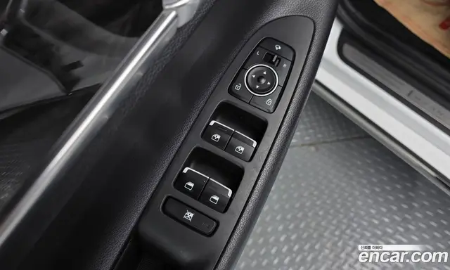 Hyundai Grandeur 2016 2.4 автомат (гидро), миниатюра 11