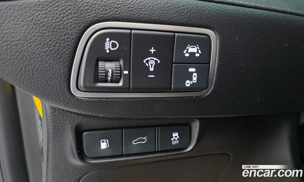 Hyundai Grandeur 2016 2.4 автомат (гидро), фото 12