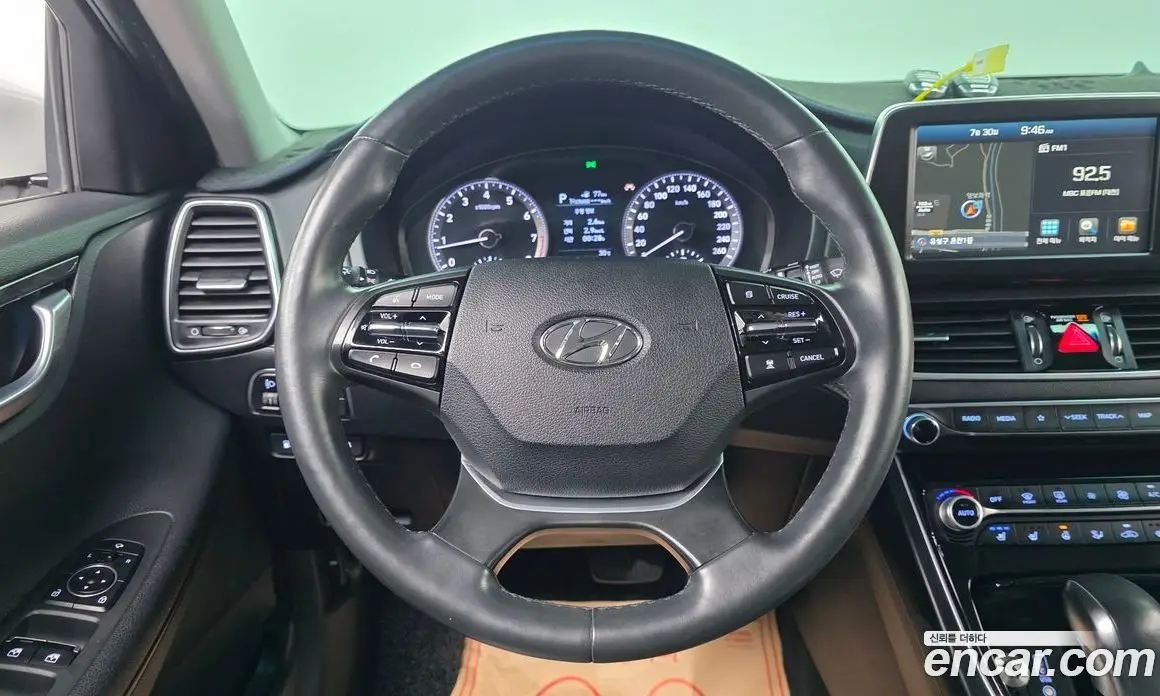 Hyundai Grandeur 2016 2.4 автомат (гидро), фото 13