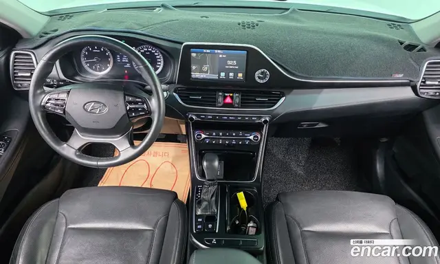 Hyundai Grandeur 2016 2.4 автомат (гидро), миниатюра 7