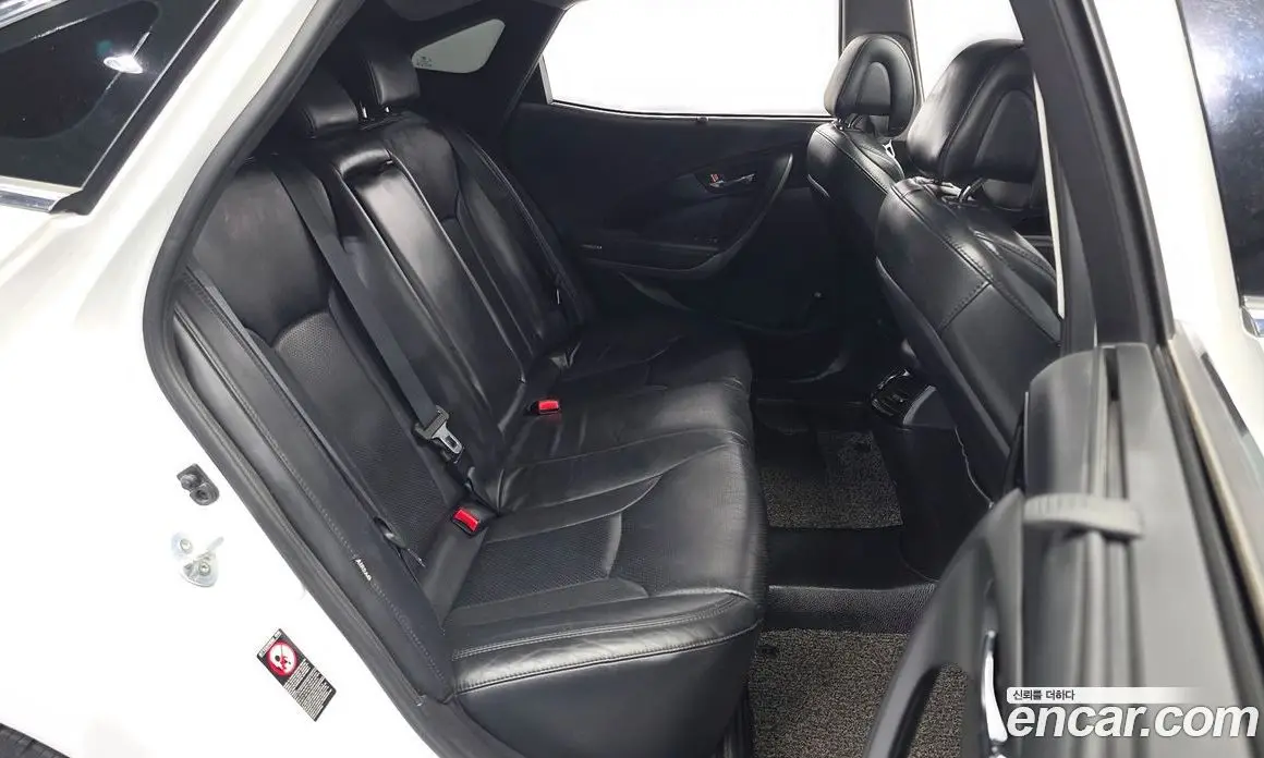 Hyundai Grandeur 2016 2.4 автомат (гидро), фото 11 Hyundai Grandeur 2016 2.4 автомат (гидро), фото 11