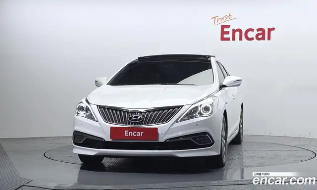 Hyundai Grandeur 2016 2.4 автомат (гидро), миниатюра 3 Hyundai Grandeur 2016 2.4 автомат (гидро), миниатюра 3