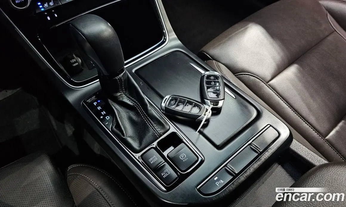 Hyundai Grandeur 2017 2.4 автомат (гидро), фото 9 Hyundai Grandeur 2017 2.4 автомат (гидро), фото 9