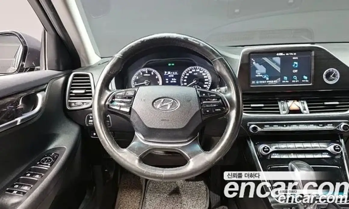 Hyundai Grandeur 2017 3.0 автомат (гидро), фото 13 Hyundai Grandeur 2017 3.0 автомат (гидро), фото 13