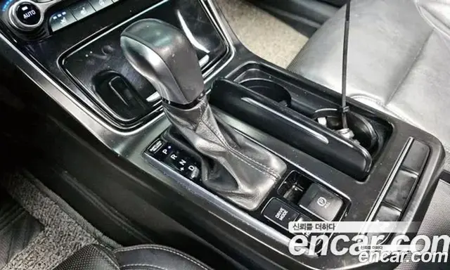 Hyundai Grandeur 2017 3.0 автомат (гидро), миниатюра 9 Hyundai Grandeur 2017 3.0 автомат (гидро), миниатюра 9