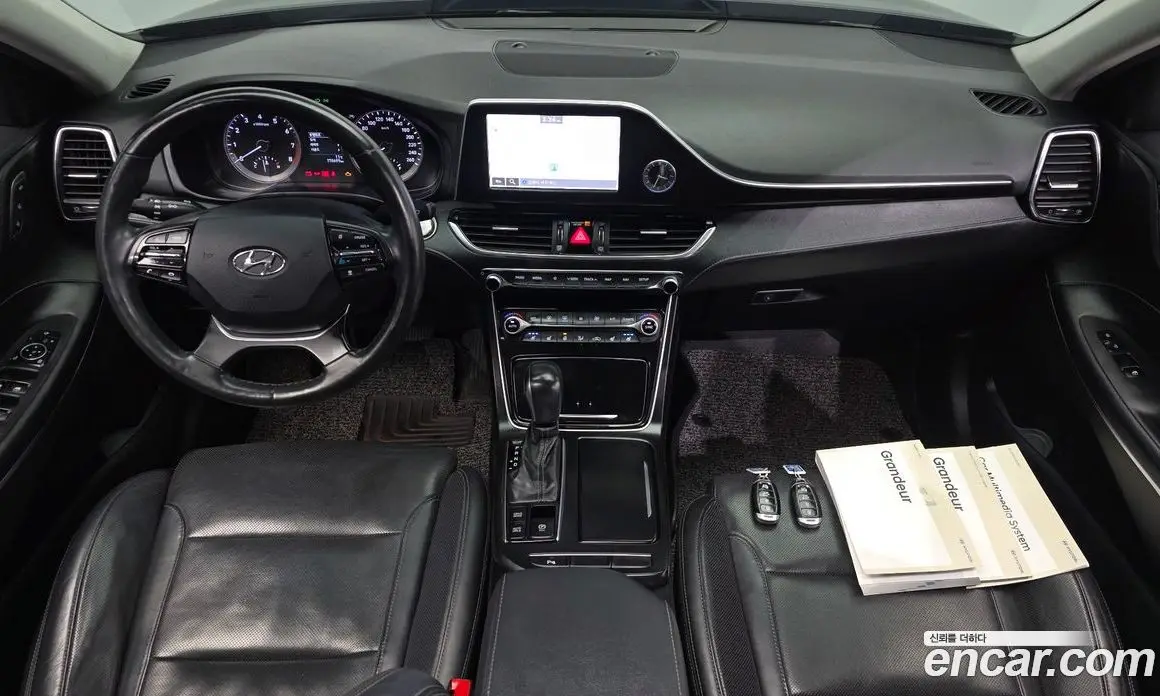 Hyundai Grandeur 2017 3.0 автомат (гидро), фото 7