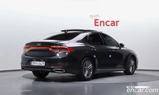 Hyundai Grandeur 2018 2.4 автомат (гидро), миниатюра 2