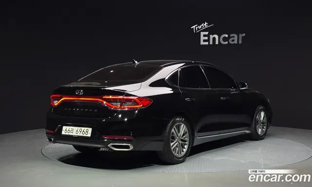 Hyundai Grandeur 2018 2.4 автомат (гидро), миниатюра 2 Hyundai Grandeur 2018 2.4 автомат (гидро), миниатюра 2