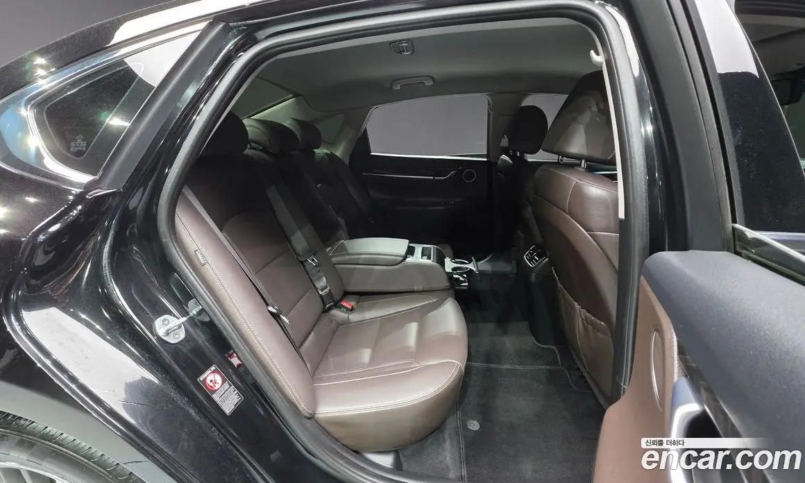 Hyundai Grandeur 2018 2.4 автомат (гидро), фото 19 Hyundai Grandeur 2018 2.4 автомат (гидро), фото 19