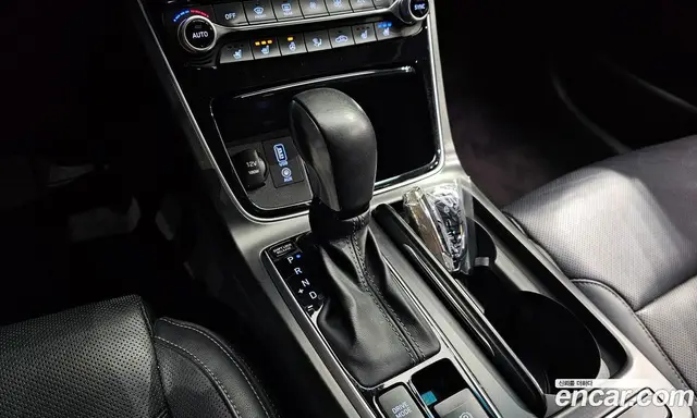 Hyundai Grandeur 2019 2.4 автомат (гидро), миниатюра 12