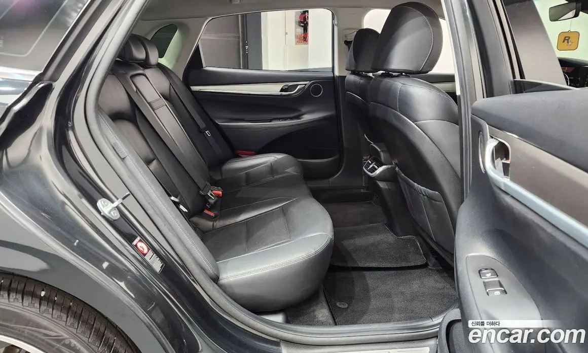 Hyundai Grandeur 2020 2.5 автомат (гидро), фото 17