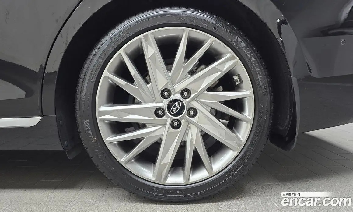 Hyundai Grandeur 2020 3.3 автомат (гидро), фото 6
