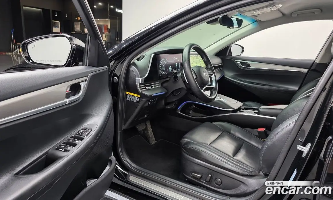 Hyundai Grandeur 2020 2.5 автомат (гидро), фото 12 Hyundai Grandeur 2020 2.5 автомат (гидро), фото 12