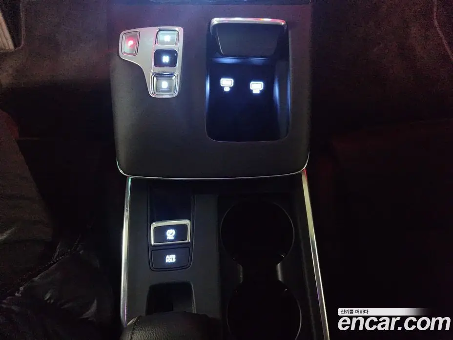 Hyundai Grandeur 2021 2.4 автомат (гидро), фото 15