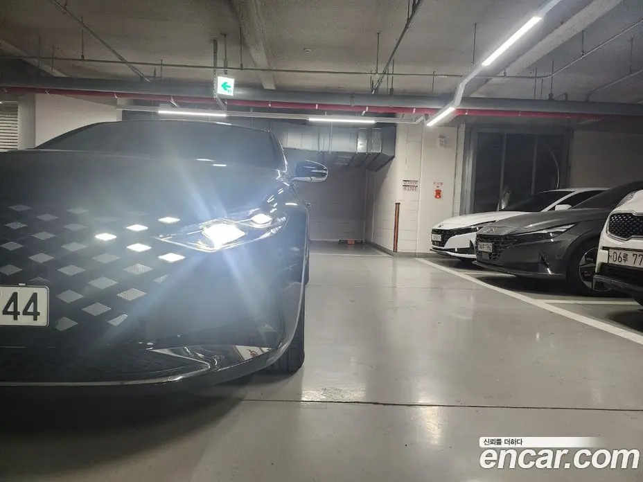 Hyundai Grandeur 2021 2.4 автомат (гидро), фото 20