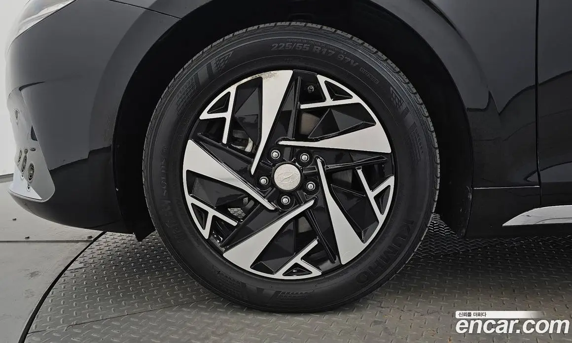 Hyundai Grandeur 2022 2.4 автомат (гидро), фото 4 Hyundai Grandeur 2022 2.4 автомат (гидро), фото 4