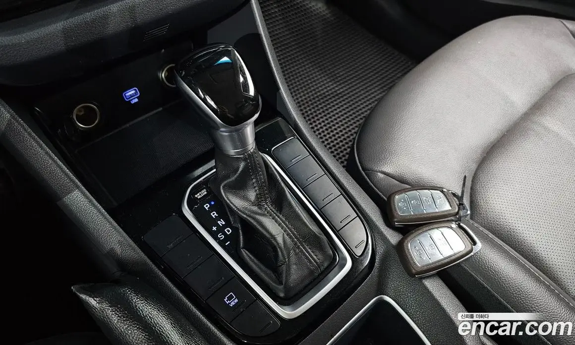 Hyundai Ioniq 2019 1.6 автомат (гидро), фото 9 Hyundai Ioniq 2019 1.6 автомат (гидро), фото 9
