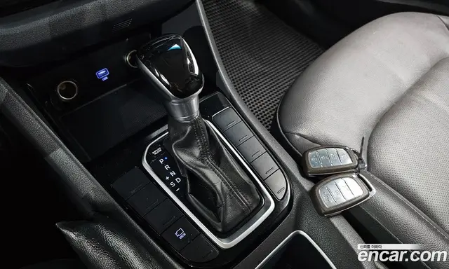 Hyundai Ioniq 2019 1.6 автомат (гидро), миниатюра 9 Hyundai Ioniq 2019 1.6 автомат (гидро), миниатюра 9