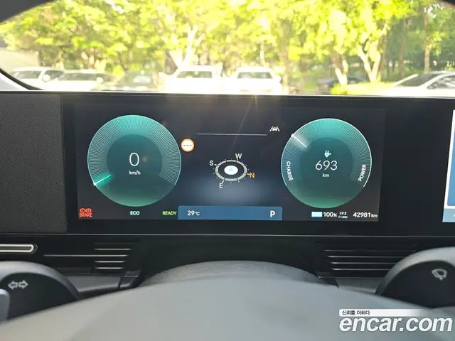 Hyundai Ioniq 5 2024 автомат (гидро), миниатюра 8 Hyundai Ioniq 5 2024 автомат (гидро), миниатюра 8