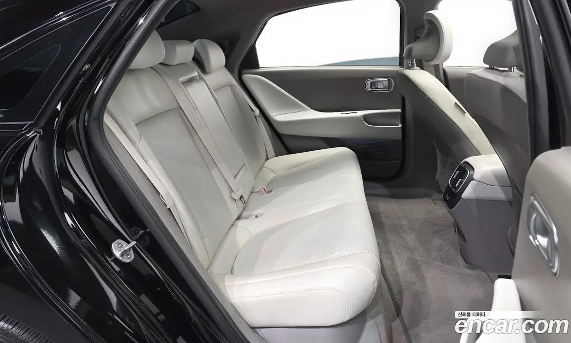 Hyundai Ioniq 6 2023 0.1 автомат (гидро), фото 18