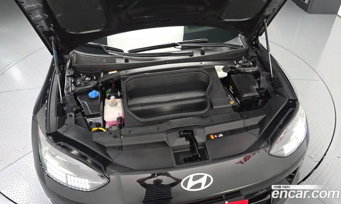 Hyundai Ioniq 6 2023 0.1 автомат (гидро), фото 6