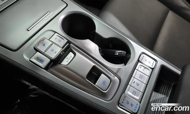 Hyundai Kona 2019 0.2 автомат (гидро), миниатюра 11 Hyundai Kona 2019 0.2 автомат (гидро), миниатюра 11