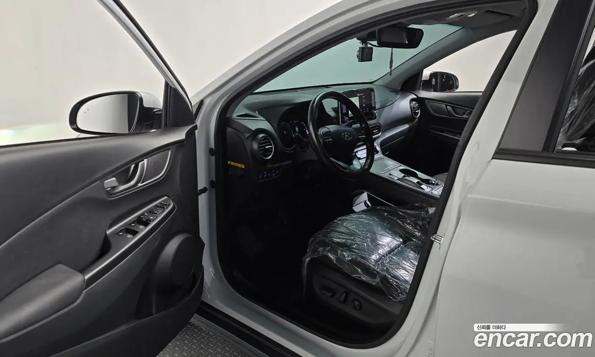 Hyundai Kona 2019 0.2 автомат (гидро), фото 12 Hyundai Kona 2019 0.2 автомат (гидро), фото 12