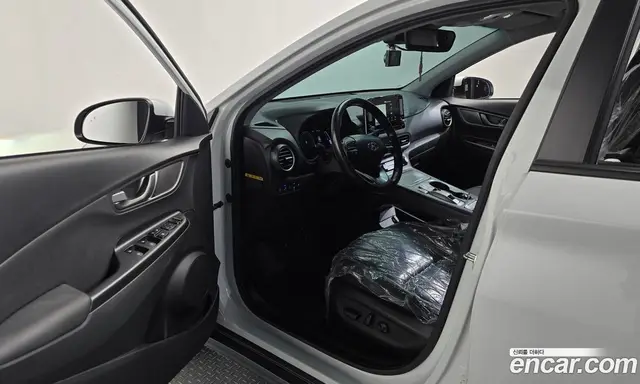 Hyundai Kona 2019 0.2 автомат (гидро), миниатюра 12