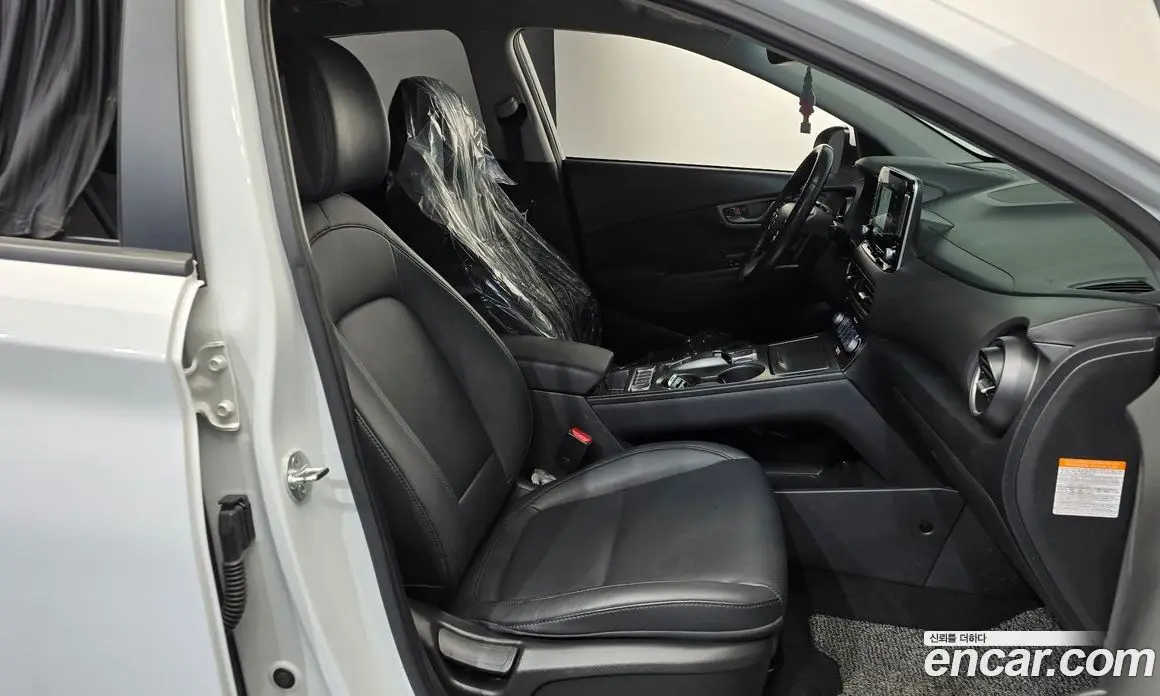 Hyundai Kona 2019 0.2 автомат (гидро), фото 15 Hyundai Kona 2019 0.2 автомат (гидро), фото 15