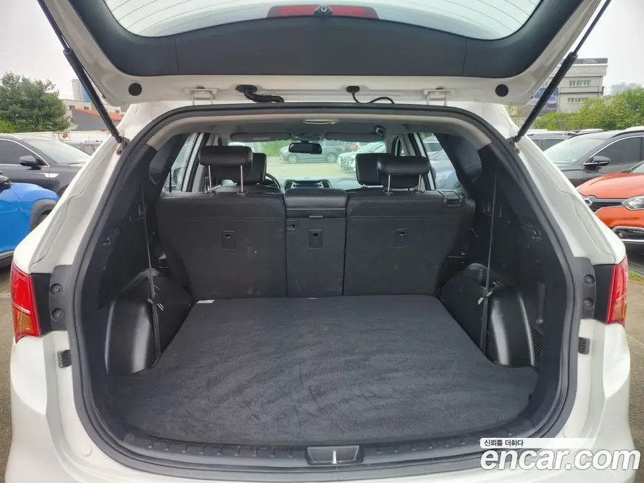 Hyundai Santa Fe 2013 2.0 автомат (гидро), фото 6 Hyundai Santa Fe 2013 2.0 автомат (гидро), фото 6