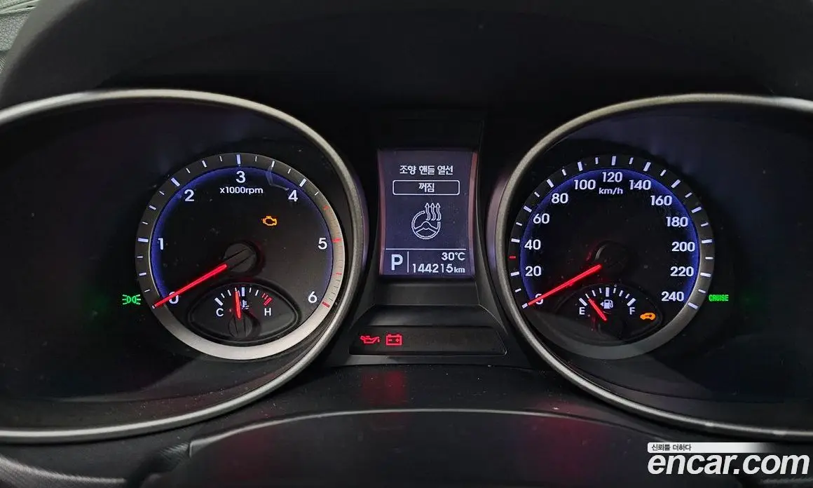 Hyundai Santa Fe 2015 2.0 автомат (гидро), фото 11